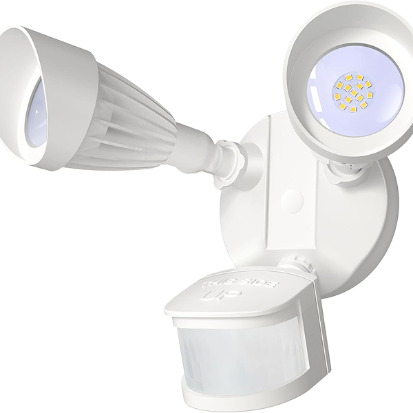 Motion Sensor Lights – 2-Head 20W LED Outdoor Floodlight with 180° Detection and 1600 Lumens